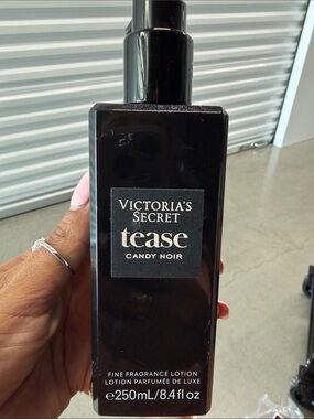 NEW Victoria's Secret Tease Candy Noir Fragrance Lotion, (8.4 oz)